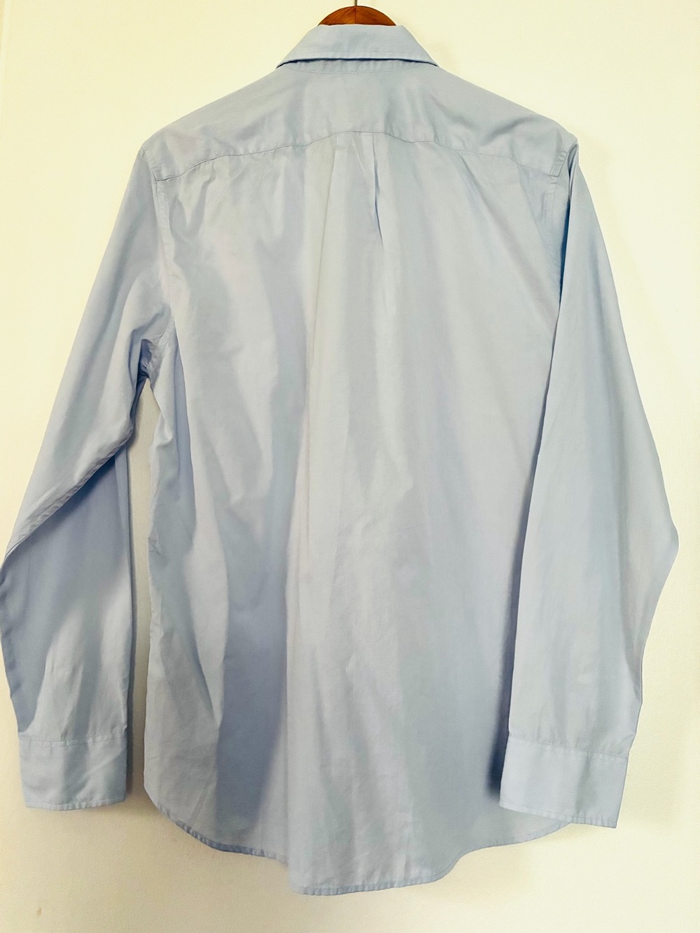 J. Crew Light Blue Men's Poplin shirt with point collar. M. NWT. - Picture 5 of 14